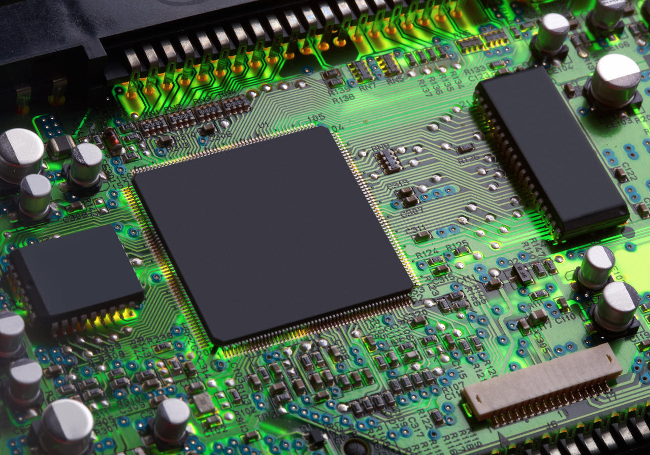 回收博通以太網(wǎng)IC，安森美IGBT模塊，賽靈思FPGA芯片，Microchip傳感器
