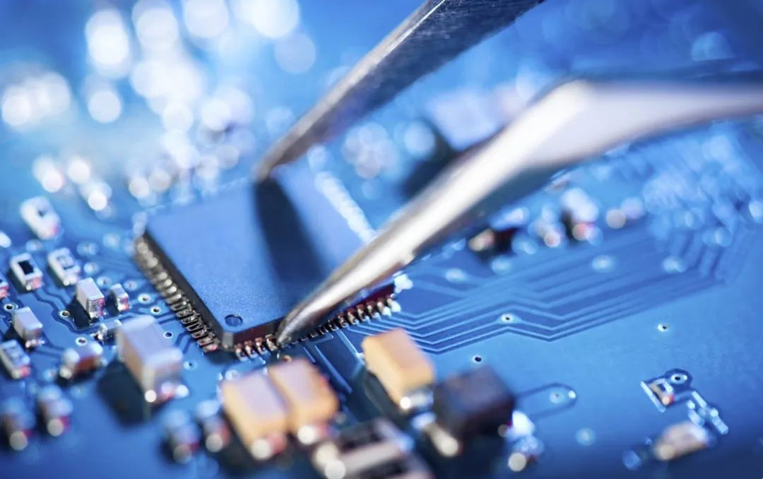 專業(yè)收購(gòu)XILINX、APPLE、ALTERA、AD、MAXIM、ST、TI、ATMEL、NXP芯片